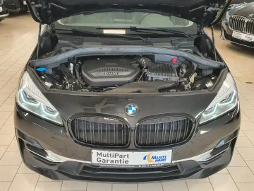Car image 38