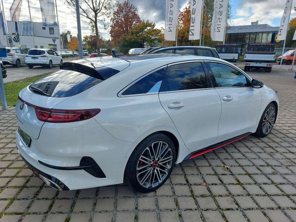 Kia ProCeed GT 150 kW image number 6