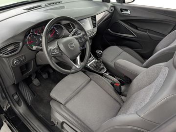 Car image 30