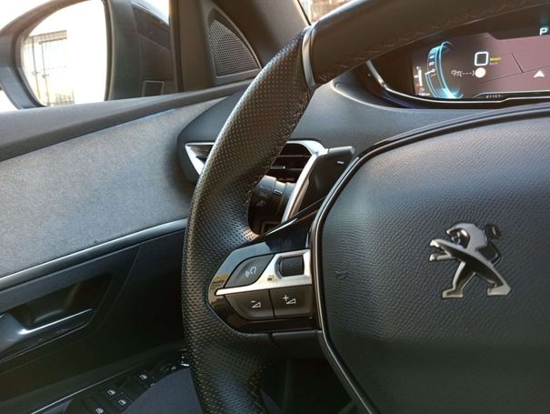 Peugeot 3008 e-EAT8 165 kW image number 14