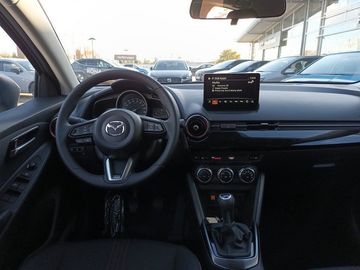 Car image 10