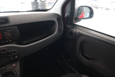 Car image 29