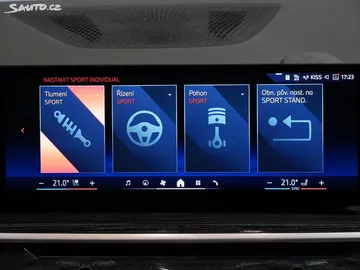 Car image 37