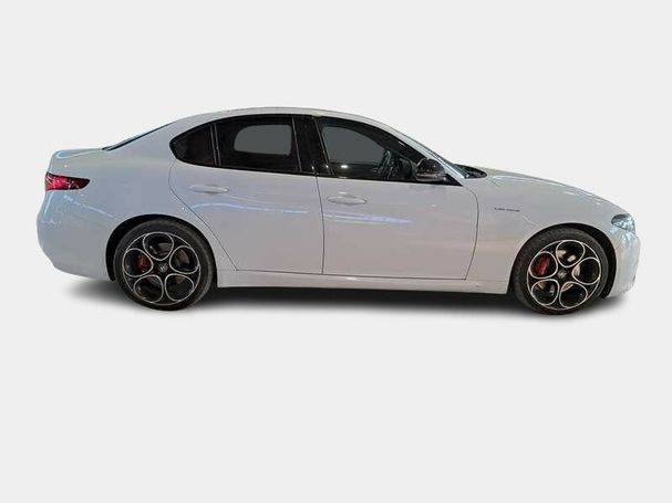 Alfa Romeo Giulia Veloce 154 kW image number 3