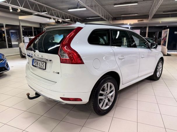 Volvo XC60 D4 AWD Momentum 141 kW image number 3