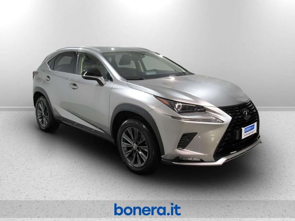 Lexus NX 300 h 145 kW image number 2