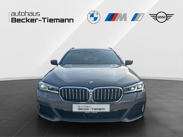 BMW 530d Touring M Sportpaket xDrive 210 kW image number 2