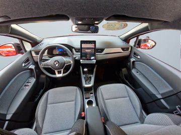 Car image 9