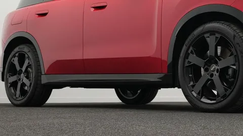Car image 23