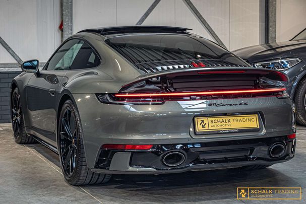 Porsche 992 Carrera 4 S 331 kW image number 16