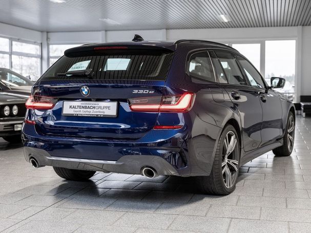 BMW 330e Touring M Sport xDrive 215 kW image number 3