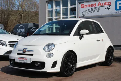 Car image 2