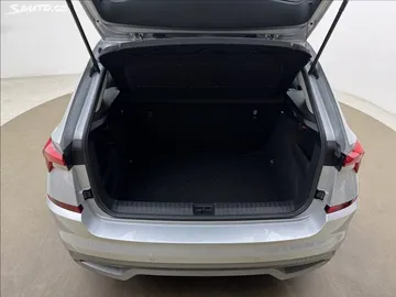 Car image 36