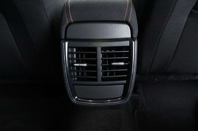 Car image 47