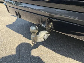 Car image 35