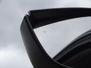 Car image 36