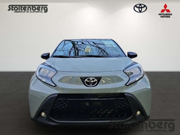 Toyota Aygo X 1.0 VVT-i CVT 53 kW image number 3