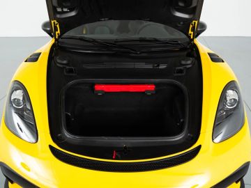 Car image 27