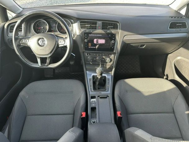 Volkswagen Golf 85 kW image number 4