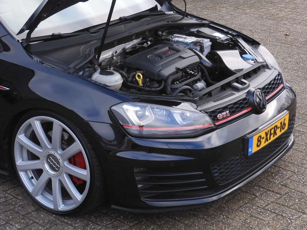 Volkswagen Golf GTI Performance 169 kW image number 21