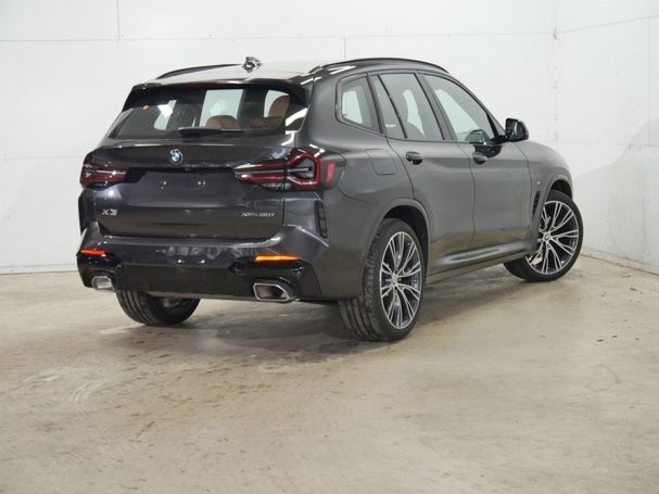 BMW X3 xDrive 180 kW image number 4