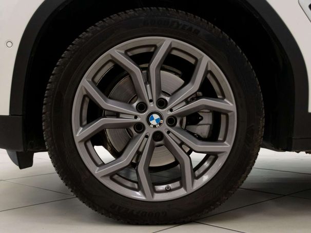 BMW X3 xDrive 140 kW image number 6