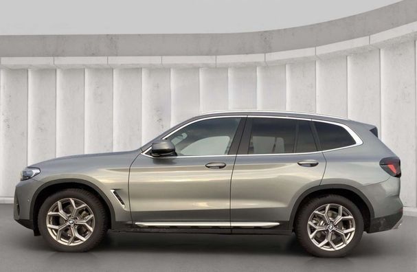 BMW X3 xDrive 140 kW image number 4