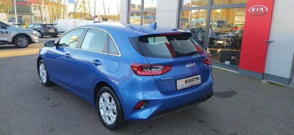 Kia Ceed Vision 74 kW image number 3