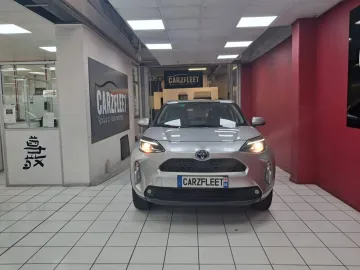 Car image 4