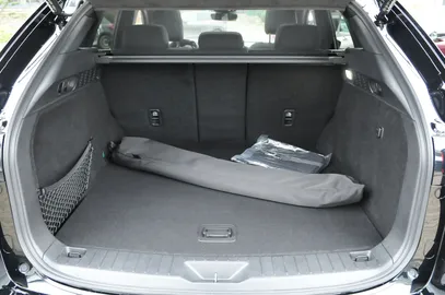 Car image 39