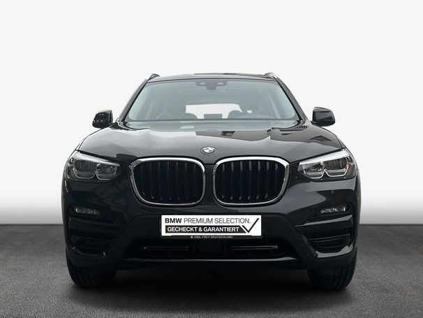 BMW X3 xDrive20d Advantage 140 kW image number 2