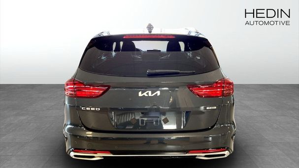 Kia Ceed Plug-in Hybrid 104 kW image number 4