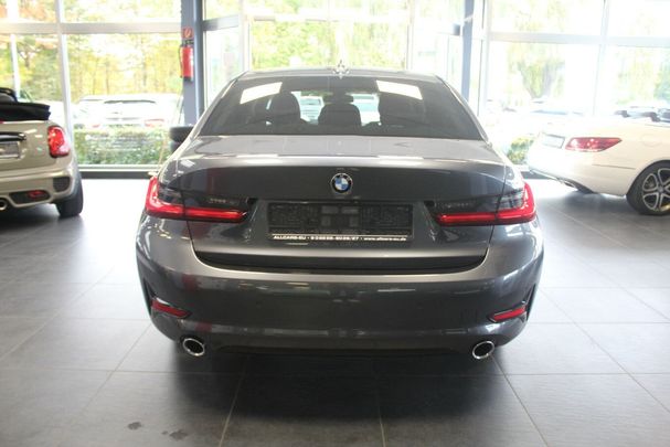 BMW 320d xDrive Sport Line 140 kW image number 4