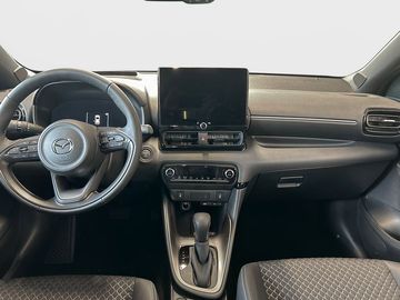 Car image 14