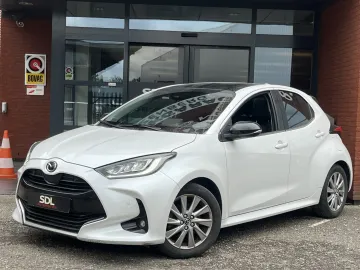 Car image 2