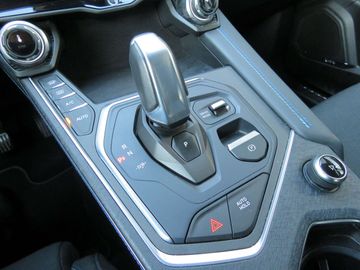 Car image 40