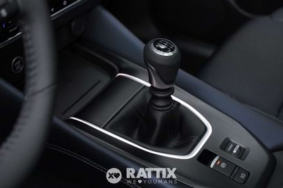 Car image 23