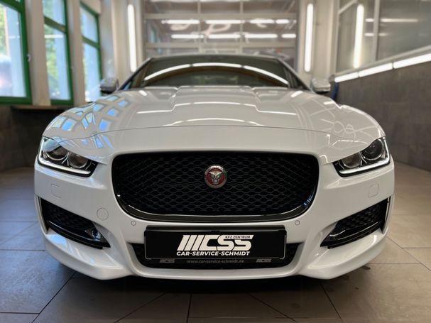 Jaguar XE 147 kW image number 3