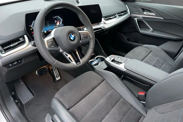 BMW X1 sDrive18i 100 kW image number 11