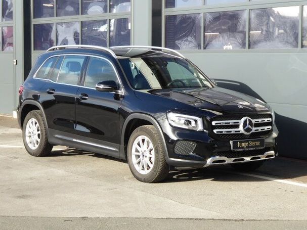 Mercedes-Benz GLB 200 120 kW image number 2