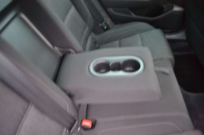 Car image 41