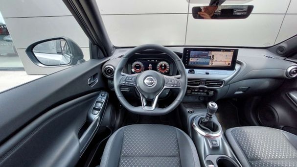 Nissan Juke DIG-T 83 kW image number 10