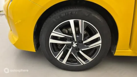 Car image 20