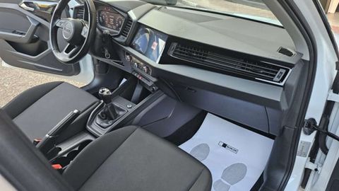 Car image 41