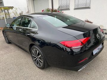 Car image 38
