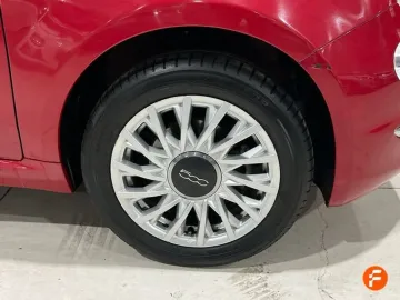 Car image 32