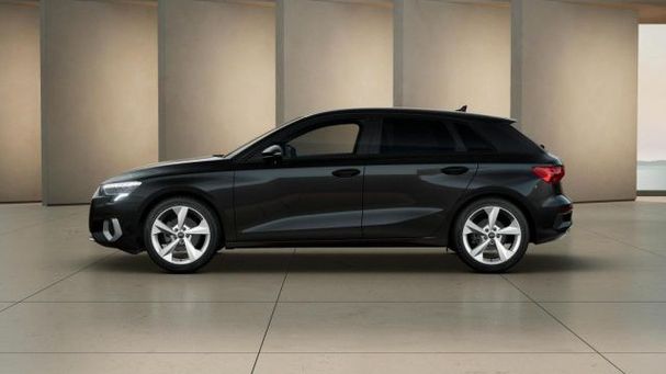 Audi A3 35 TFSI S-line Sportback 110 kW image number 3