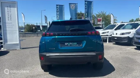 Car image 5