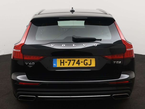 Volvo V60 T5 R-Design 184 kW image number 3