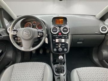 Car image 11